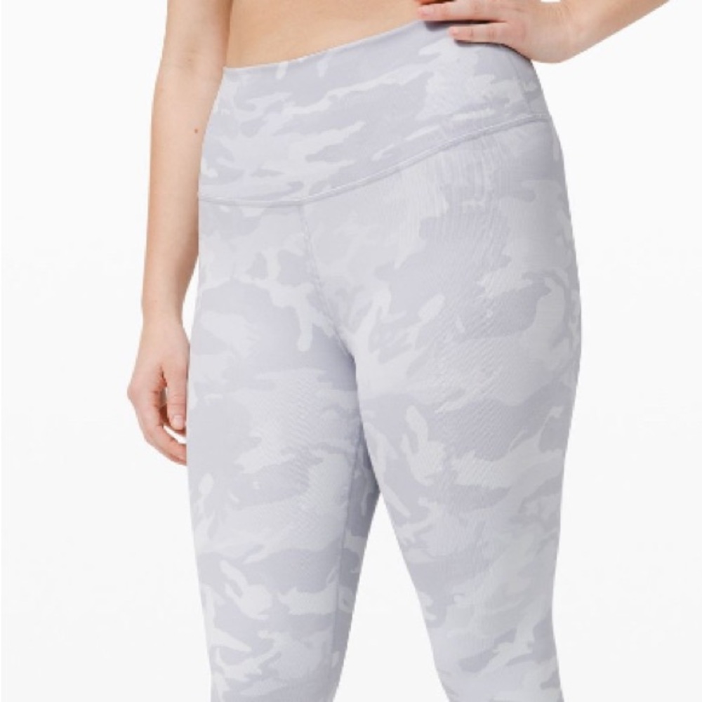 Lululemon Wunder Under High-Rise Tight 25” Size 2